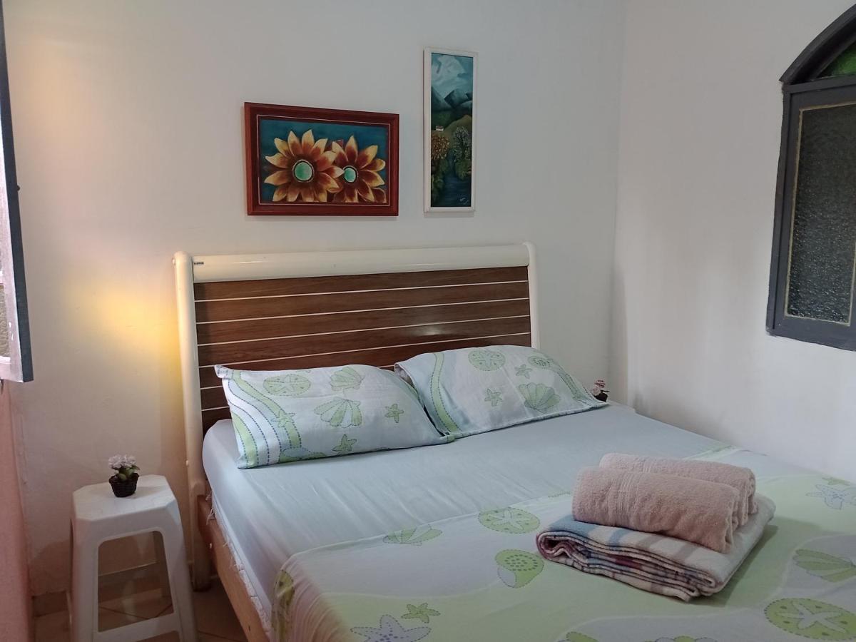Casa De Praia Em São Pedro da Aldeia エクステリア 写真